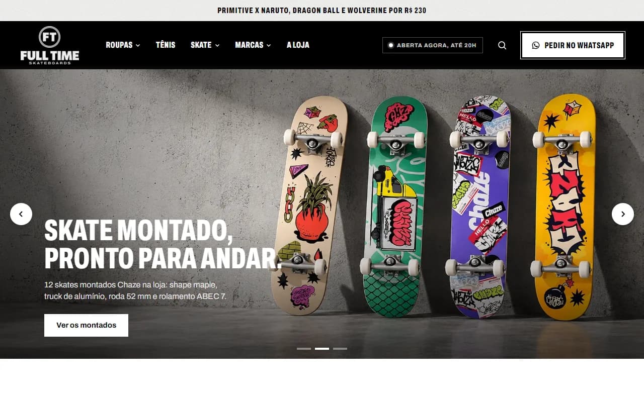 A vitrine da Full Time Skateboards aberta no notebook